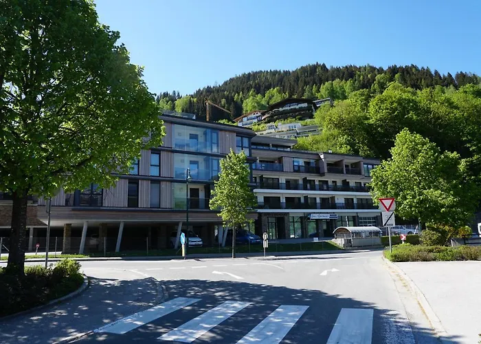 Alpin & Apartment Zell am See